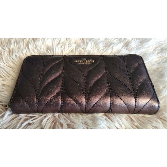 Kate Spade New York Briar Lane Quilted Neda Wallet - Picture 3 of 7